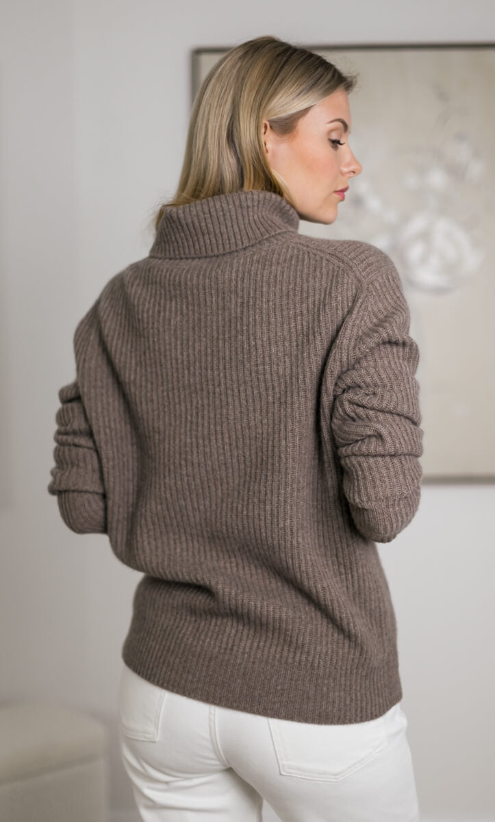 Tessa Cashmere Turtleneck Sweater